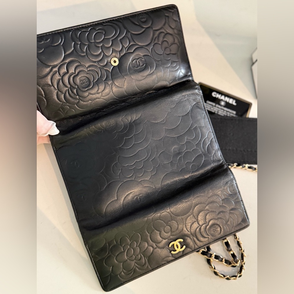 CHANEL Lambskin Embossed Camellia Large Gusset Flap Wallet w/Box, Card and Chain - Picture 15 of 16